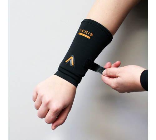 Напульсники AEGIS BRACER FLEX YTH Напульсники AEGIS BRACER FLEX YTH