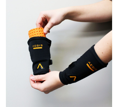 Напульсники AEGIS BRACER FLEX YTH Напульсники AEGIS BRACER FLEX YTH