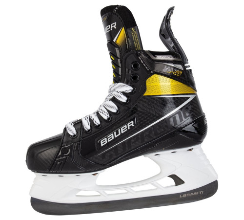 Коньки BAUER SUPREME ULTRASONIC INT Коньки BAUER SUPREME ULTRASONIC INT