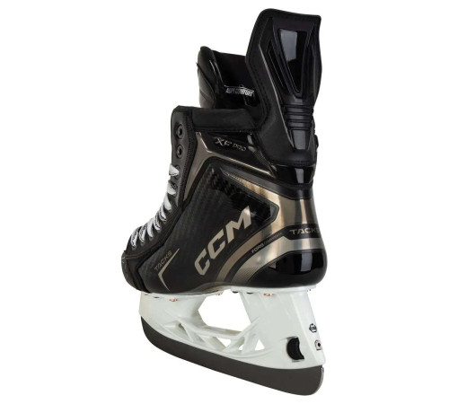Коньки CCM TACKS XF PRO SR Коньки CCM TACKS XF PRO SR