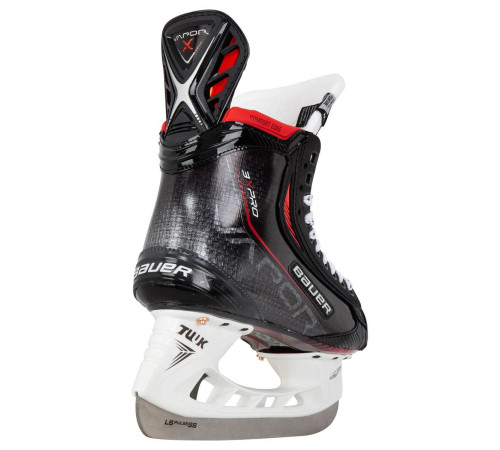 Коньки BAUER VAPOR 3X PRO INT Коньки BAUER VAPOR 3X PRO INT
