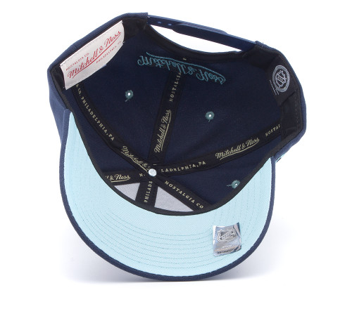 Кепка MITCHELL&NESS NHL TEAM LOFI PRO Кепка MITCHELL&NESS NHL TEAM LOFI PRO