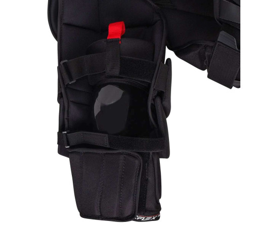 Наплечник вратаря CCM EXTREME FLEX 7.9 SR Наплечник вратаря CCM EXTREME FLEX 7.9 SR