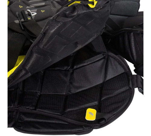 Наплечник вратаря BAUER SUPREME SHADOW SR Наплечник вратаря BAUER SUPREME SHADOW SR